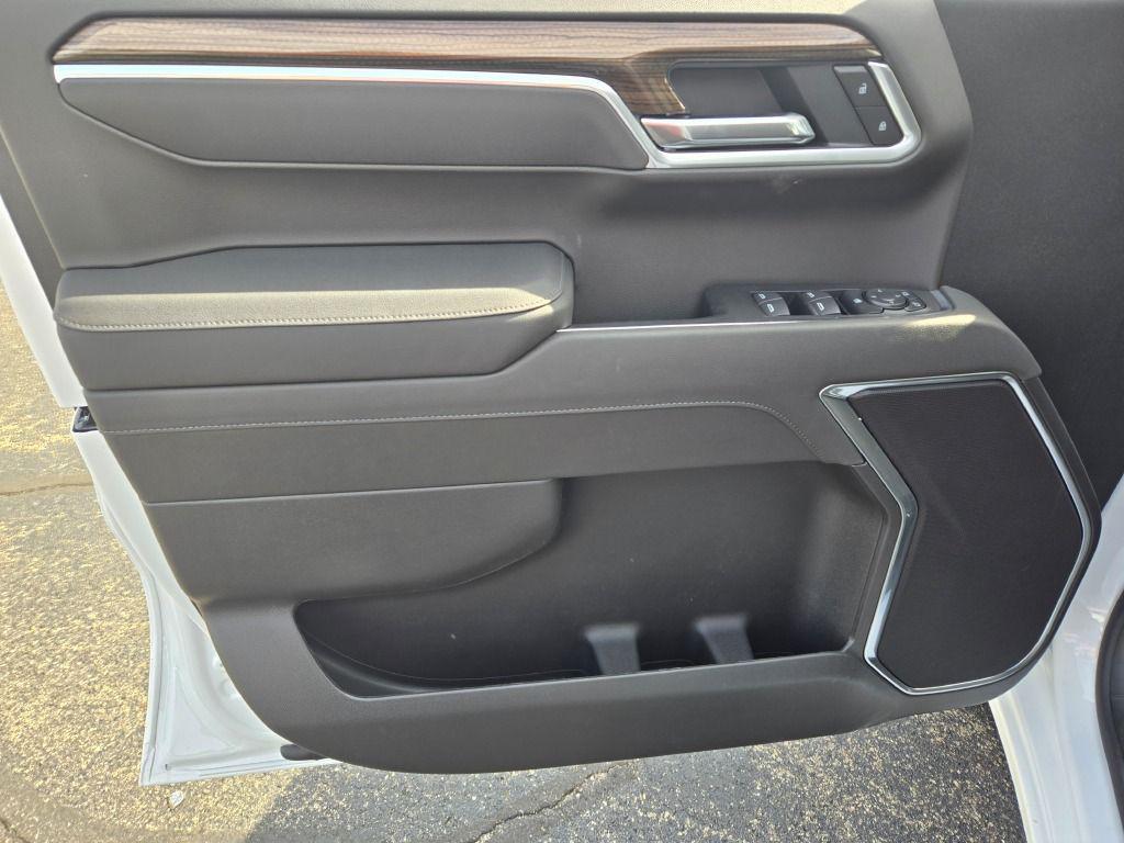 new 2026 Chevrolet Silverado 1500 car, priced at $52,337