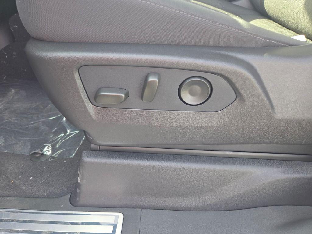 new 2026 Chevrolet Silverado 1500 car, priced at $52,337