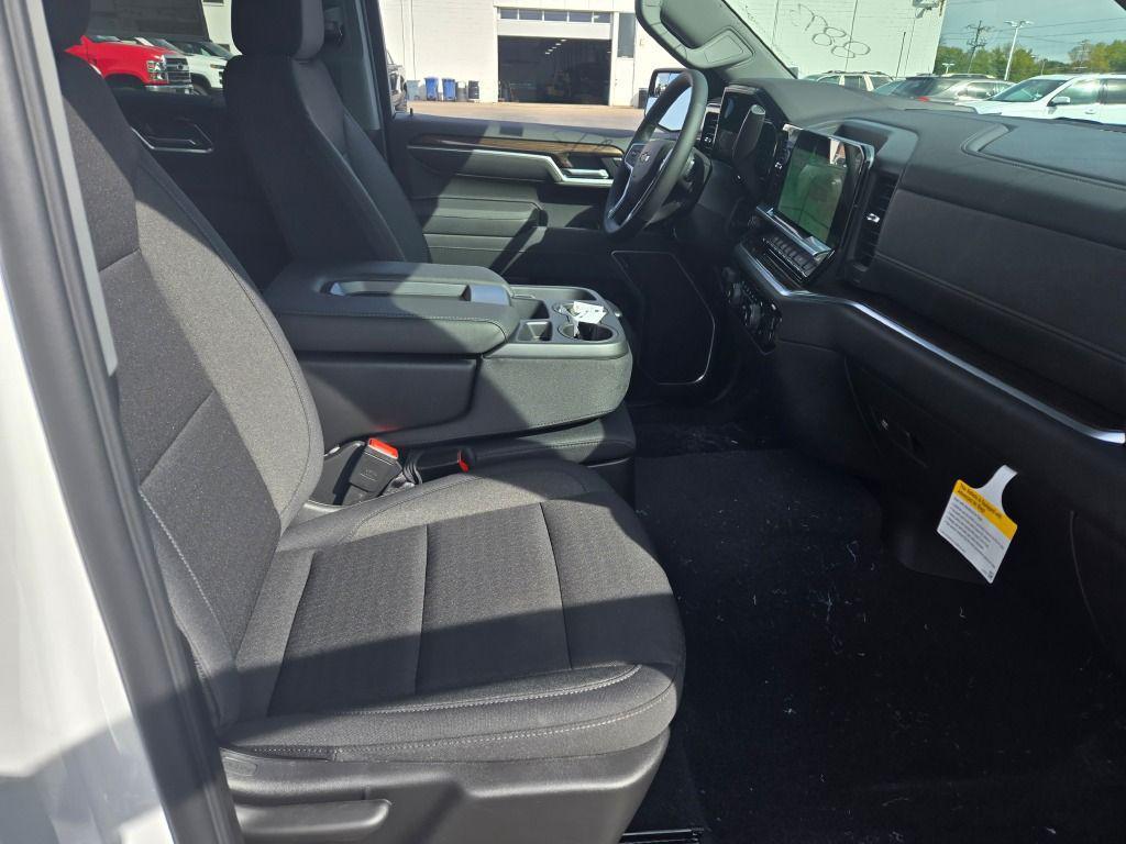 new 2026 Chevrolet Silverado 1500 car, priced at $52,337