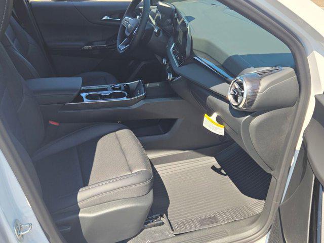 new 2026 Chevrolet Equinox car, priced at $34,635