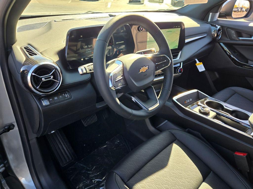 new 2026 Chevrolet Equinox car, priced at $33,603