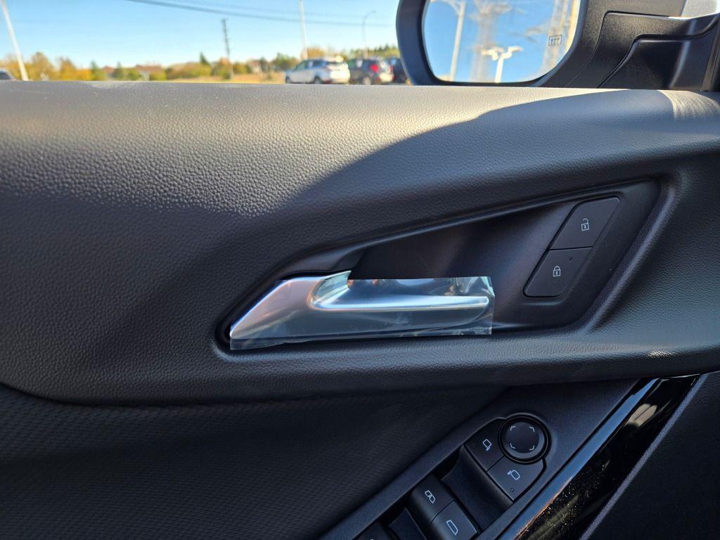 new 2026 Chevrolet Equinox car, priced at $33,603