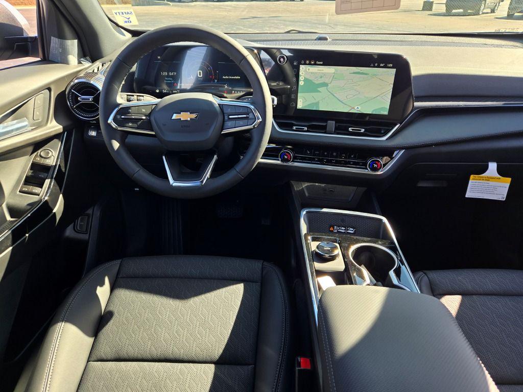 new 2026 Chevrolet Equinox car, priced at $33,603