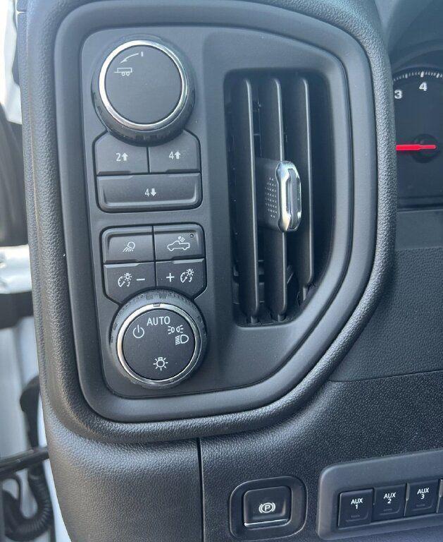 new 2024 Chevrolet Silverado 2500 car, priced at $62,183