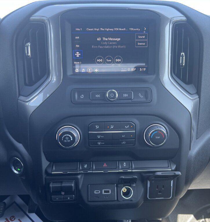 new 2024 Chevrolet Silverado 2500 car, priced at $62,183