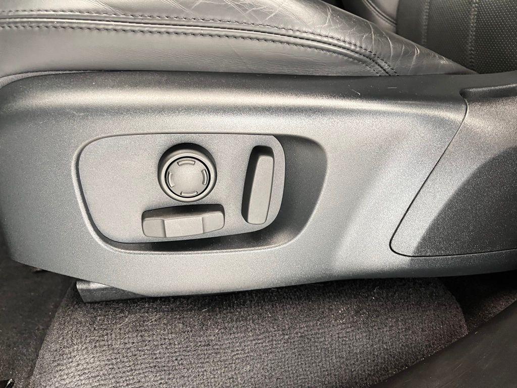 used 2019 Land Rover Range Rover Sport car, priced at $39,476