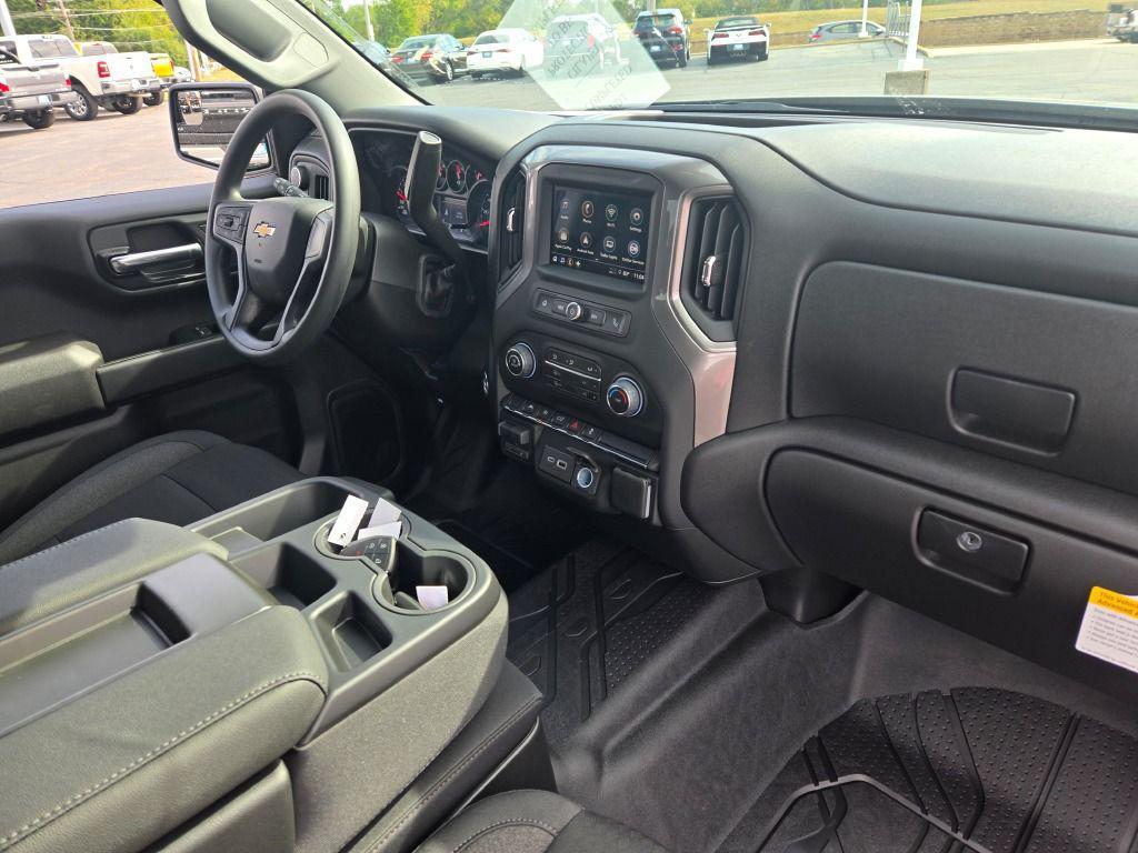 new 2026 Chevrolet Silverado 1500 car, priced at $45,677