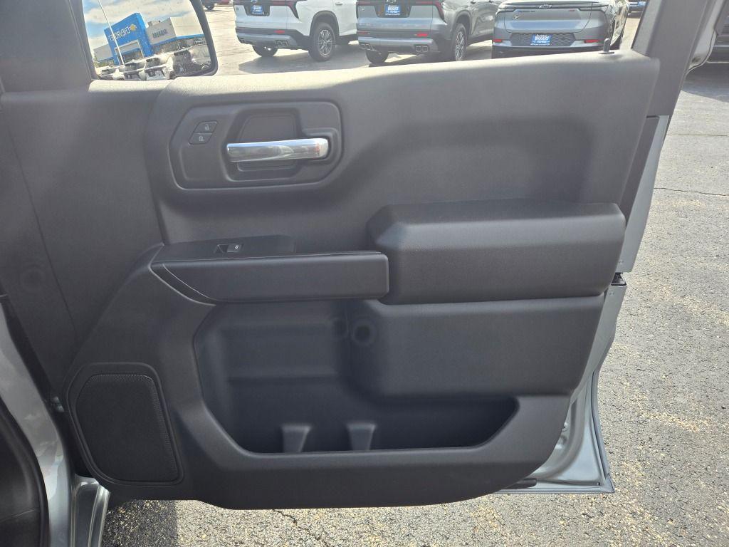 new 2026 Chevrolet Silverado 1500 car, priced at $45,677