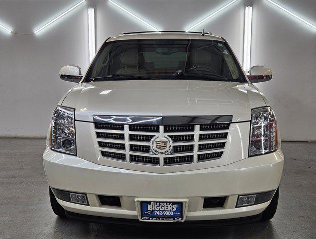 used 2014 Cadillac Escalade car, priced at $17,860