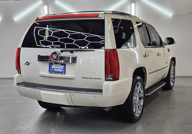 used 2014 Cadillac Escalade car, priced at $17,860