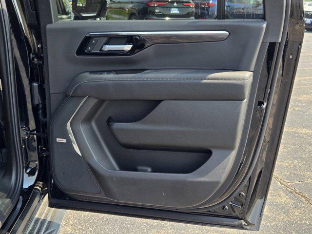 new 2025 Chevrolet Suburban car, priced at $89,537