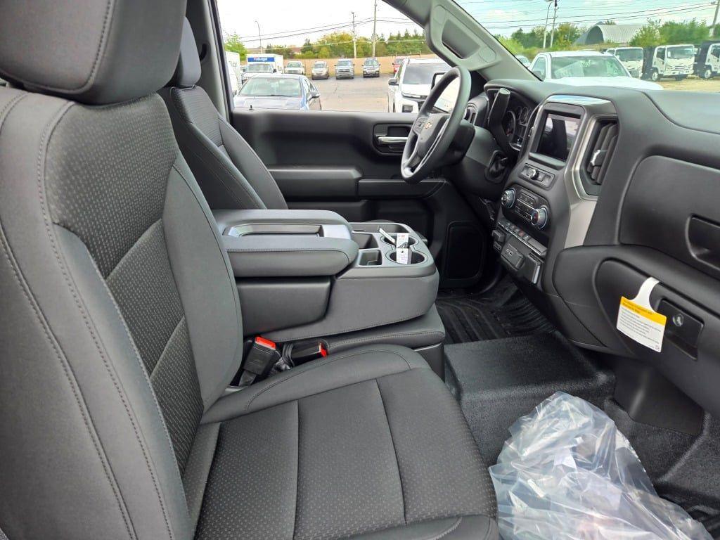 new 2026 Chevrolet Silverado 1500 car, priced at $44,440