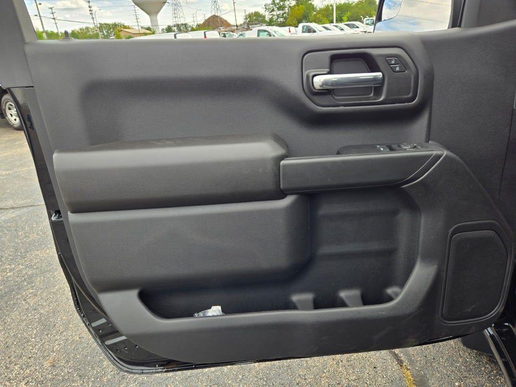 new 2026 Chevrolet Silverado 1500 car, priced at $44,440