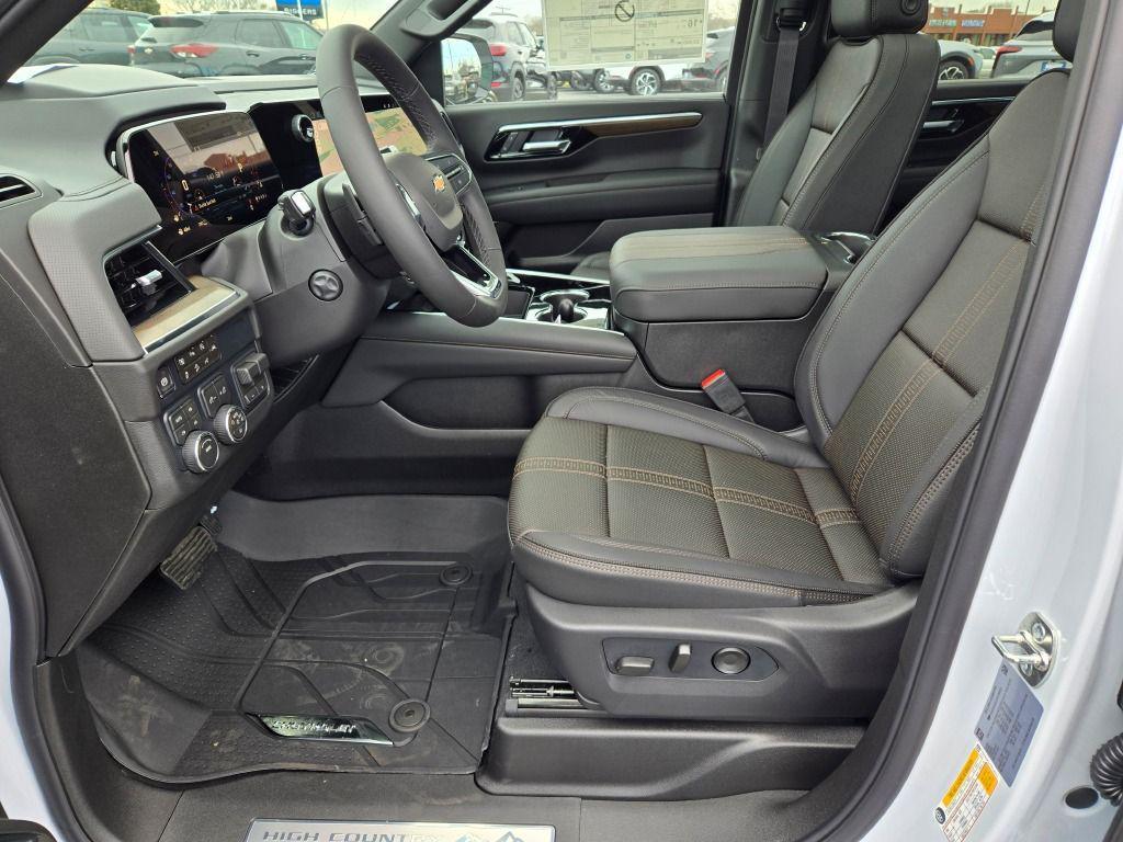 new 2026 Chevrolet Suburban car, priced at $92,560