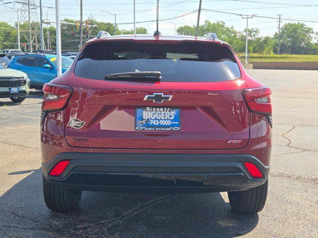 new 2025 Chevrolet Trax car, priced at $27,085