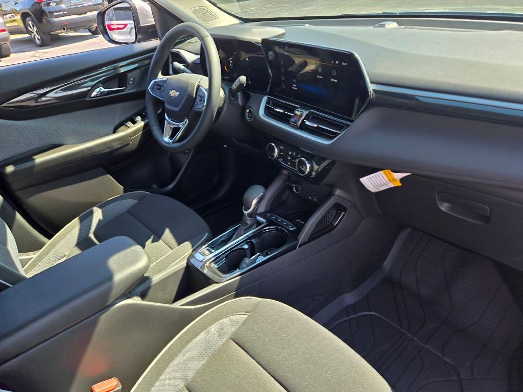 new 2026 Chevrolet TrailBlazer car, priced at $29,935