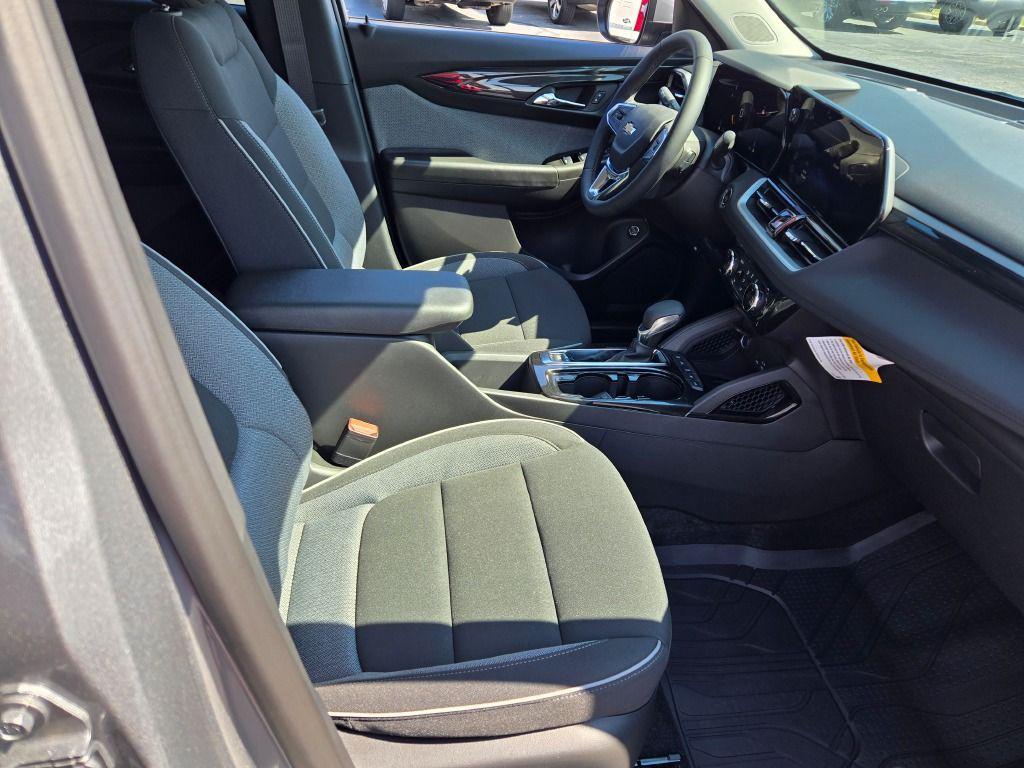 new 2026 Chevrolet TrailBlazer car, priced at $29,935