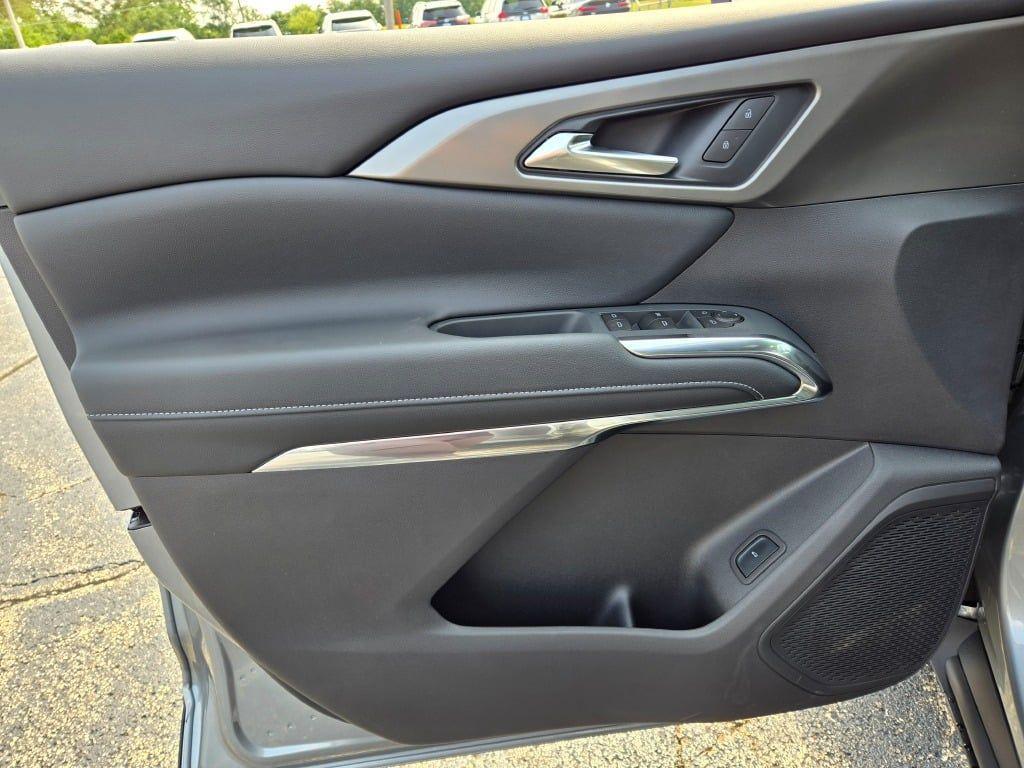 new 2026 Chevrolet Traverse car, priced at $45,391