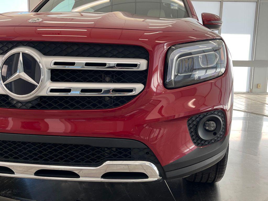 used 2021 Mercedes-Benz GLB 250 car, priced at $26,750