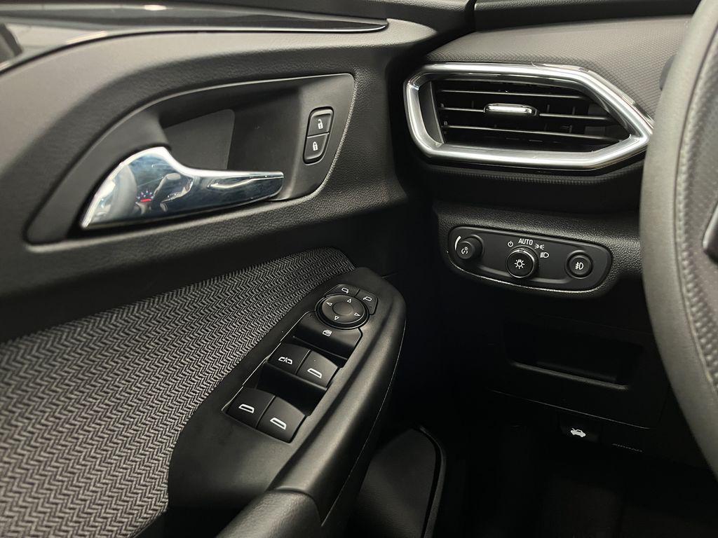 used 2021 Chevrolet TrailBlazer car, priced at $15,994