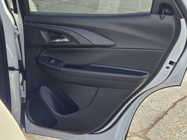 new 2025 Chevrolet TrailBlazer car, priced at $28,575