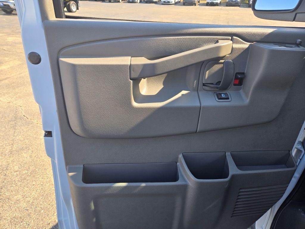 new 2025 Chevrolet Express 2500 car, priced at $48,800