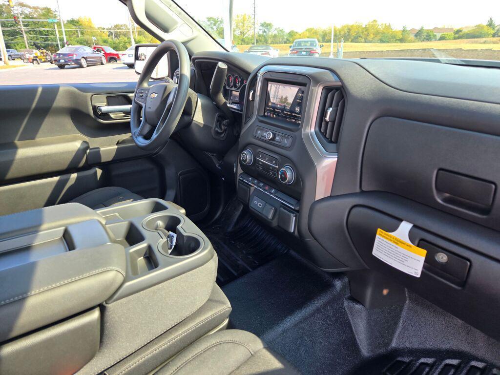 new 2026 Chevrolet Silverado 1500 car, priced at $41,910
