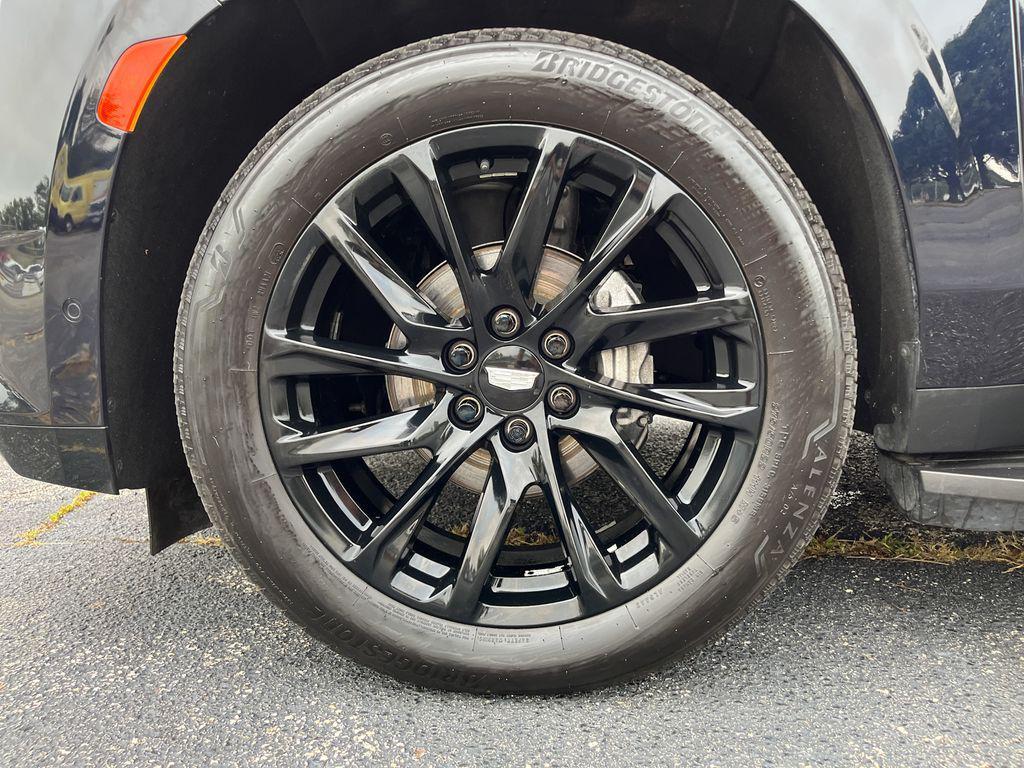 used 2021 Cadillac Escalade ESV car, priced at $65,557