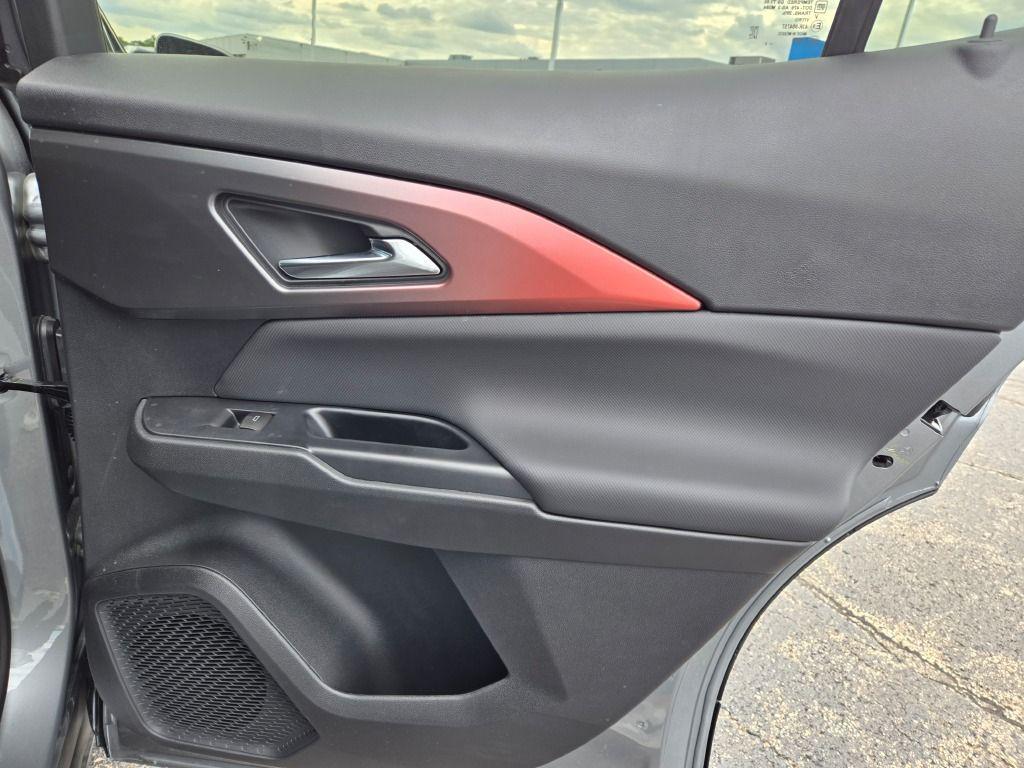 new 2025 Chevrolet Equinox EV car, priced at $52,030