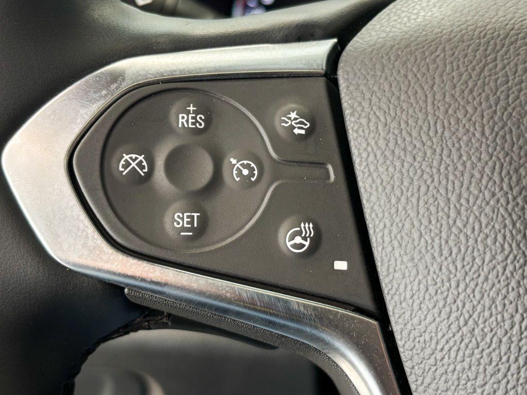 used 2023 Chevrolet Traverse car, priced at $38,960