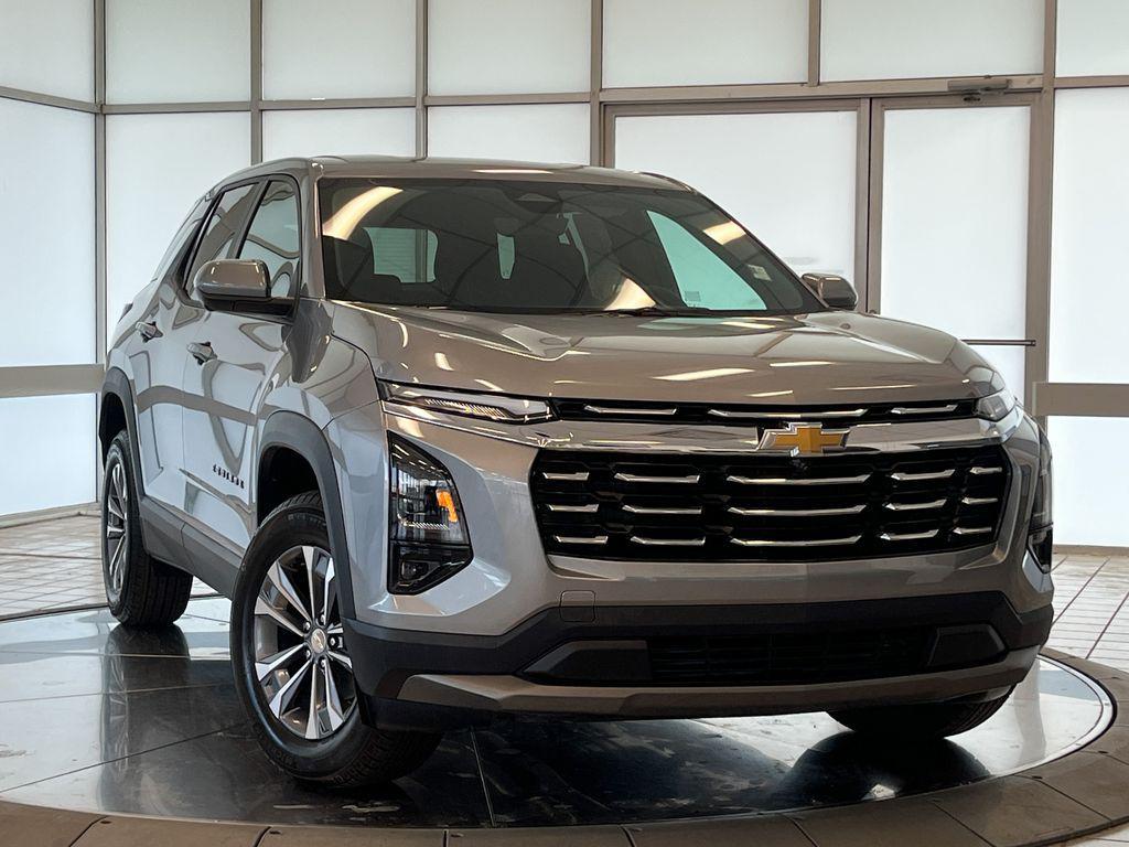 used 2025 Chevrolet Equinox car, priced at $29,799