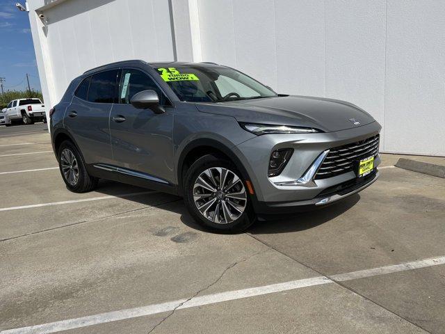 used 2025 Buick Envision car, priced at $28,500