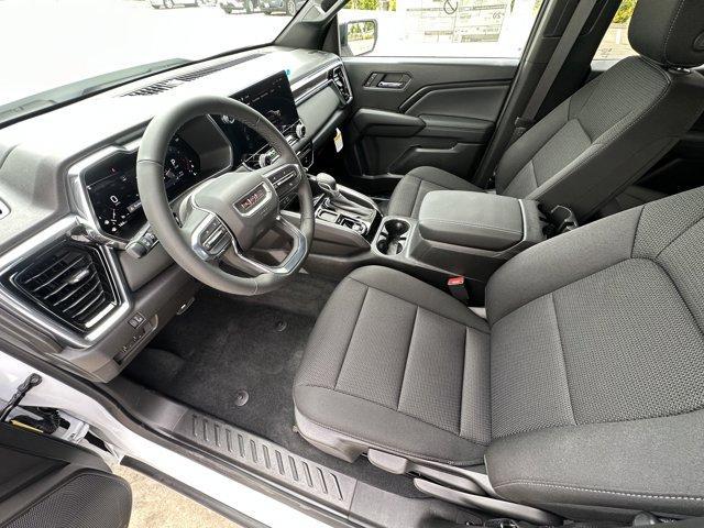 new 2025 GMC Canyon car, priced at $39,995