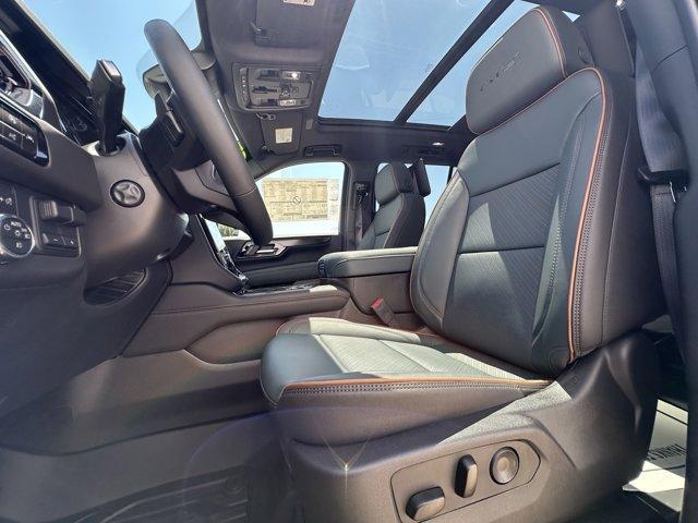 new 2025 GMC Yukon car, priced at $90,679