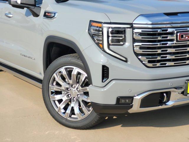 new 2025 GMC Sierra 1500 car, priced at $79,005