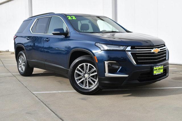 used 2022 Chevrolet Traverse car, priced at $27,900