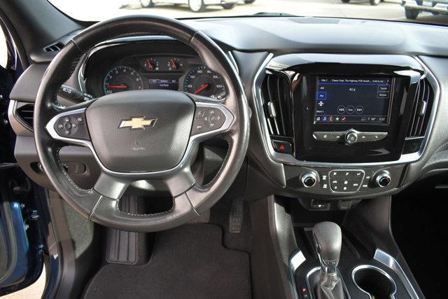 used 2022 Chevrolet Traverse car, priced at $27,900