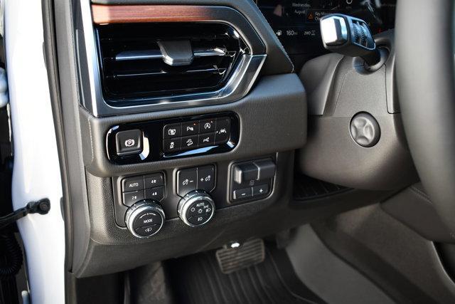 new 2025 GMC Yukon car, priced at $96,214