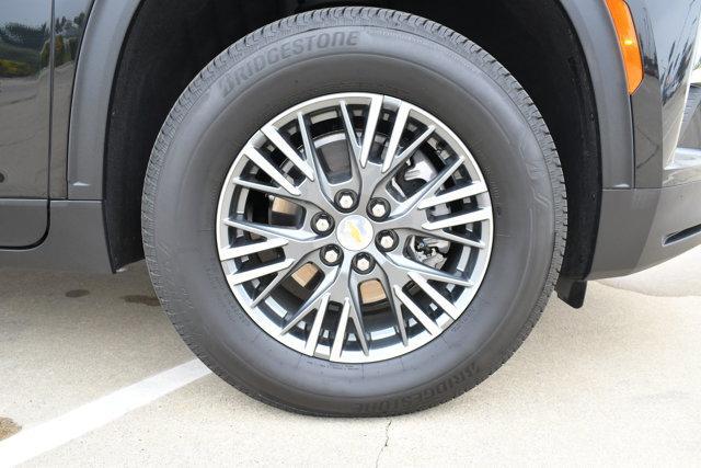 used 2025 Chevrolet Traverse car, priced at $34,188