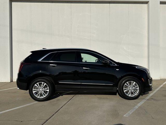 used 2021 Cadillac XT5 car, priced at $29,900