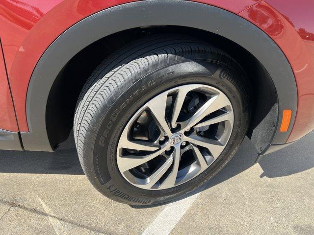 used 2023 Buick Envision car, priced at $26,800