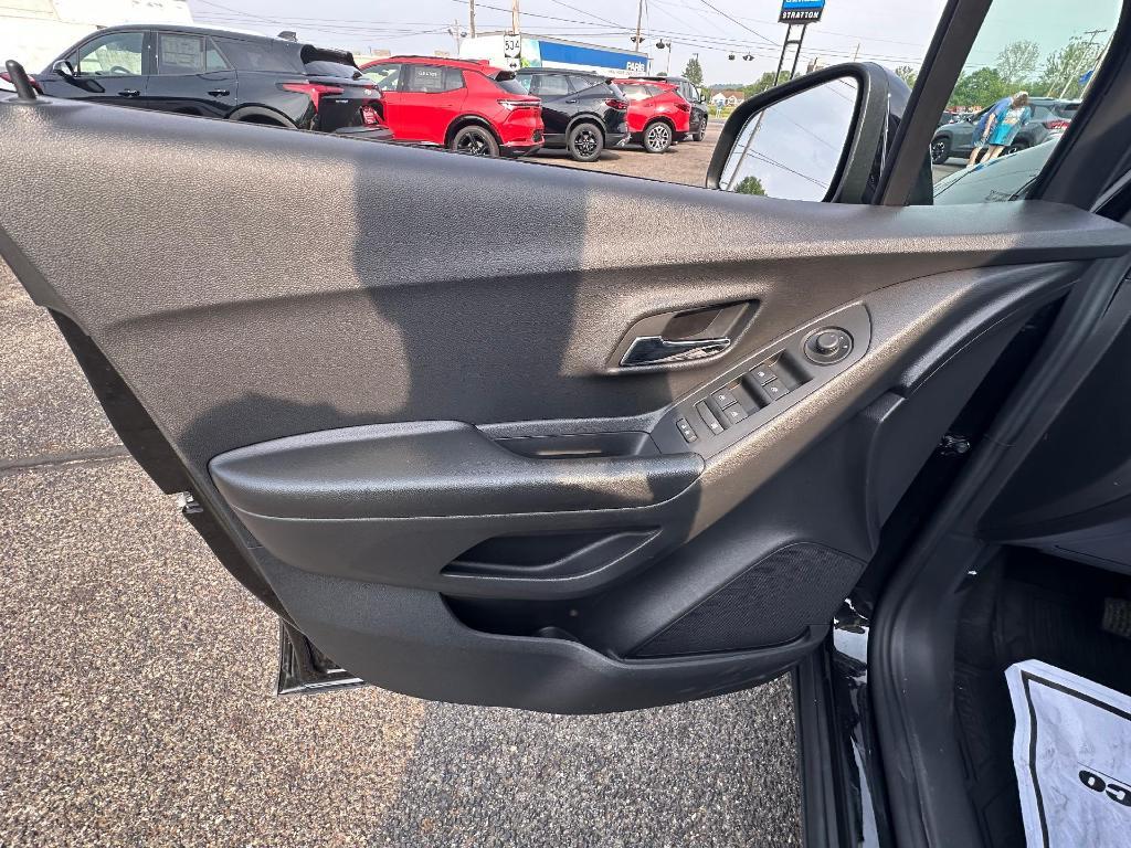 used 2022 Chevrolet Trax car