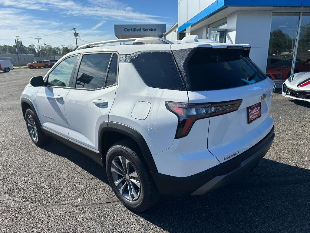 new 2026 Chevrolet Equinox car, priced at $33,677