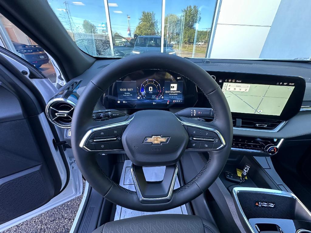 new 2026 Chevrolet Equinox car, priced at $33,677
