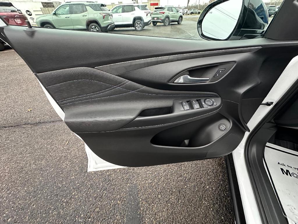 used 2025 Buick Envista car, priced at $24,500