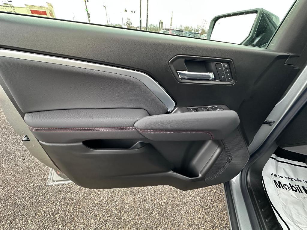 new 2026 Chevrolet Colorado car, priced at $46,810