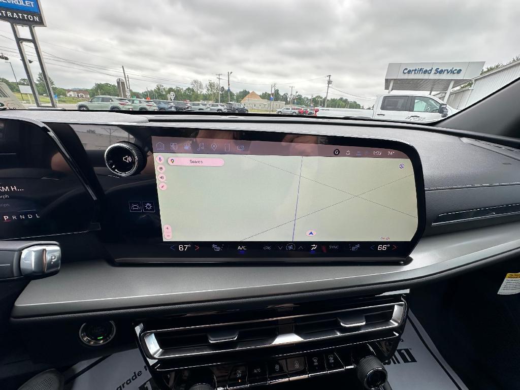 new 2025 Chevrolet Traverse car, priced at $46,157