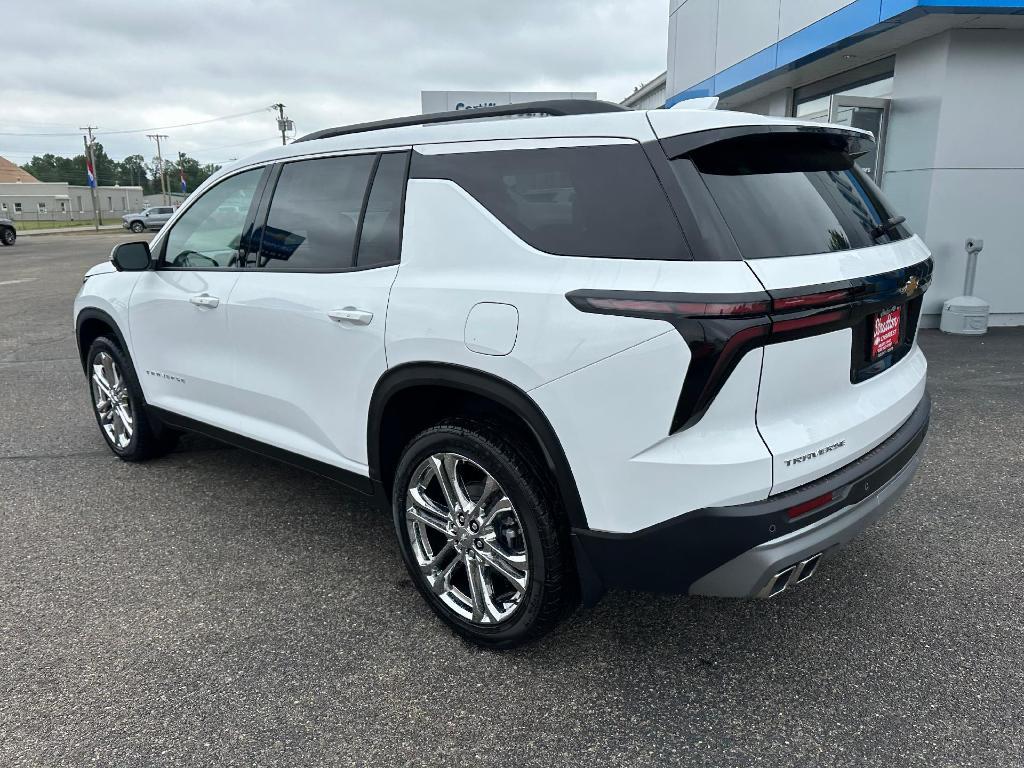 new 2025 Chevrolet Traverse car, priced at $46,157