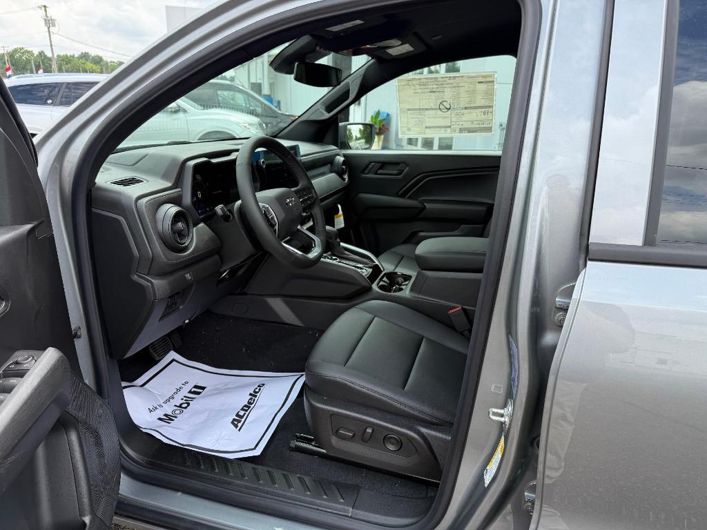 new 2025 Chevrolet Colorado car, priced at $43,685