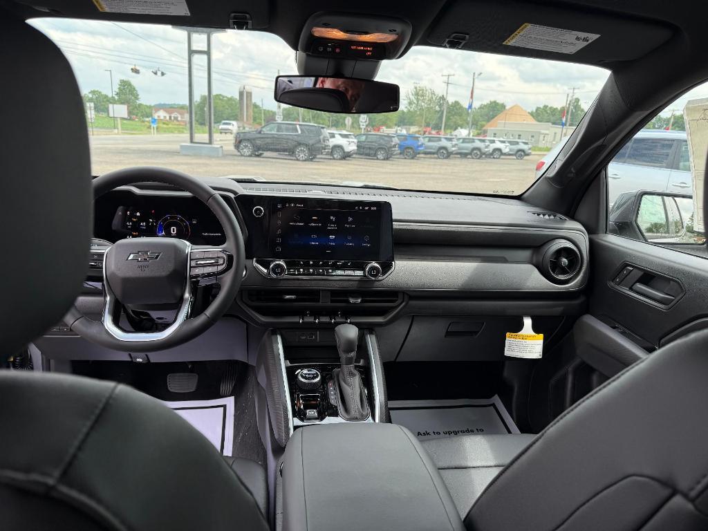 new 2025 Chevrolet Colorado car, priced at $43,685